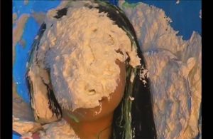 パイ投げ女子大生