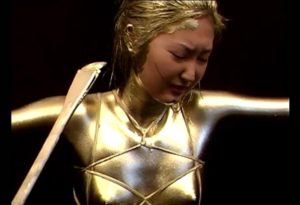 金粉磔メッシー