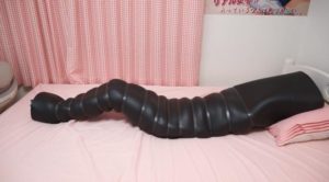 完全拘束フェチプレイ