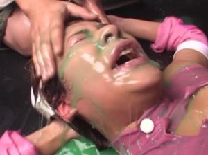 顔面ヌルヌル拷問