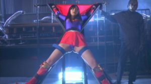 ヒロピン動画の神髄|敵のアジトに捕まり拷問を受けるスーパーウーマン