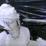 生クリームメッシーフェチの夢｜可愛い女の子が全身どろどろ女体盛りが見れる変態動画