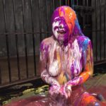 全身超大量の絵の具で汚される｜限界ペイントメッシー