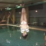 完全拘束逆さ吊り上げ拷問｜拷問のおもちゃ箱