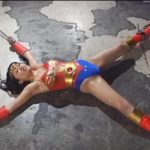 ヒロイン磔完全拘束｜ムチムチワンダーレディー拷問プレイ