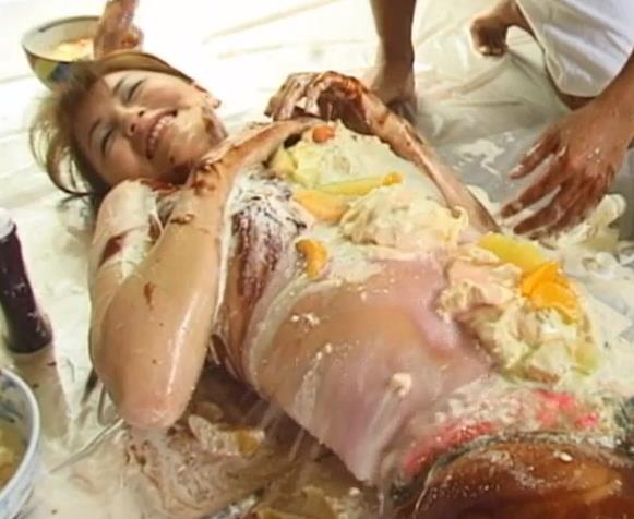 変態メッシープレイ