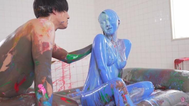 全身ペンキでドロドロメッシー