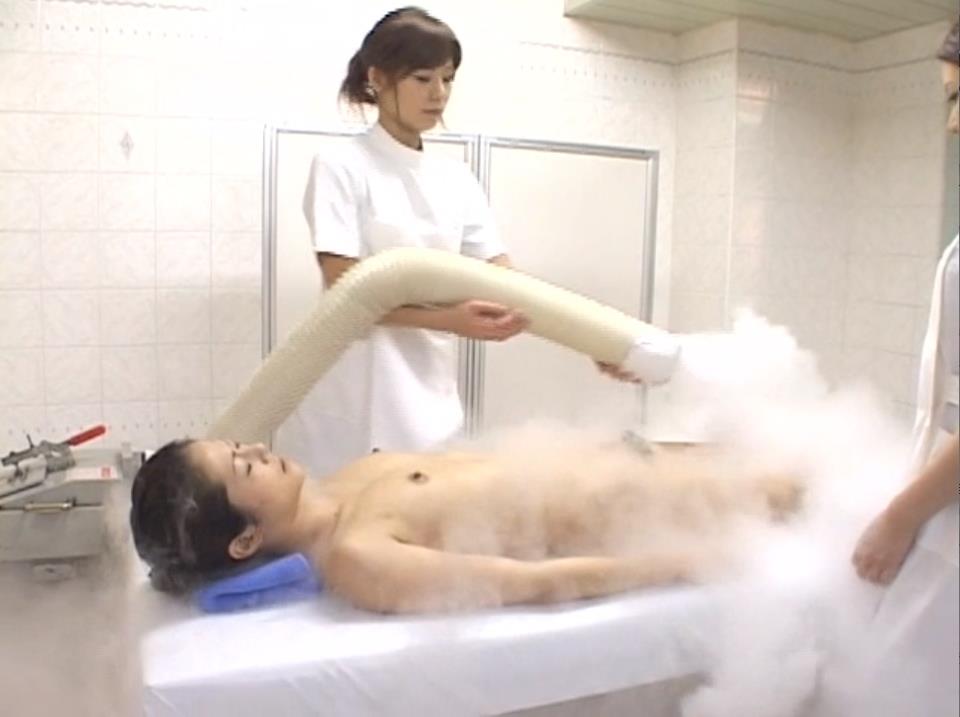 顔面ぶっかけ卵メッシー