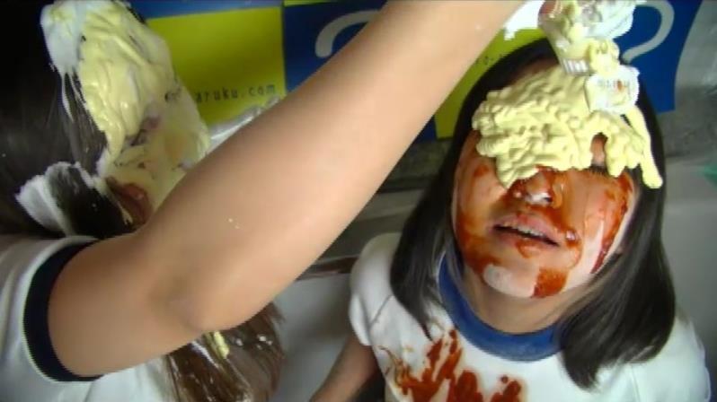 食材顔面ぶっかけメッシー