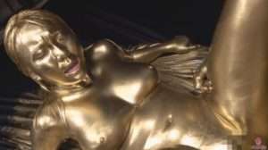 金粉メッシー│ムチムチのボディが黄金の光輝き美しい芸術変態フェチ動画
