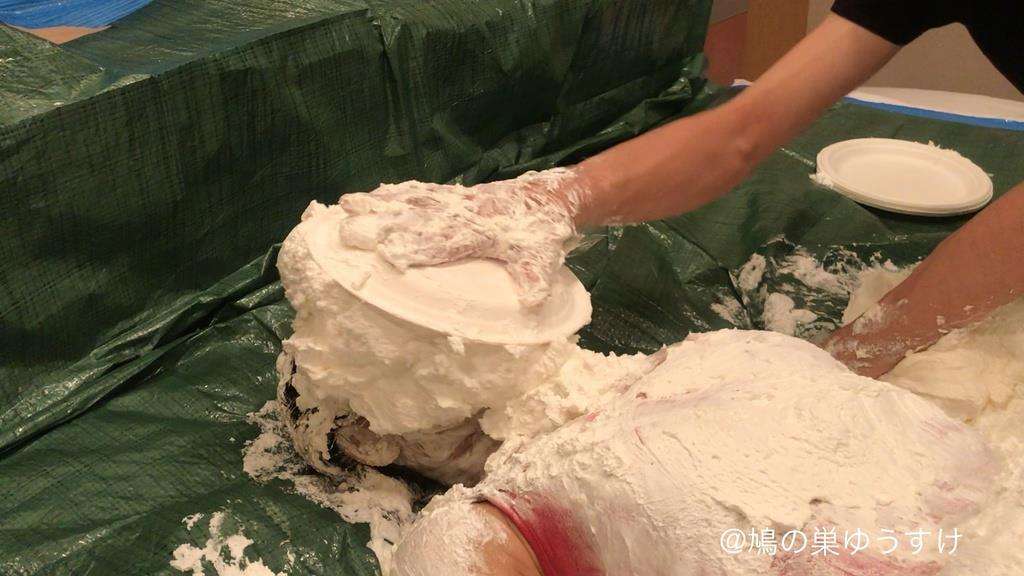 山盛り生クリーム女体盛り顔面生き埋めメッシー