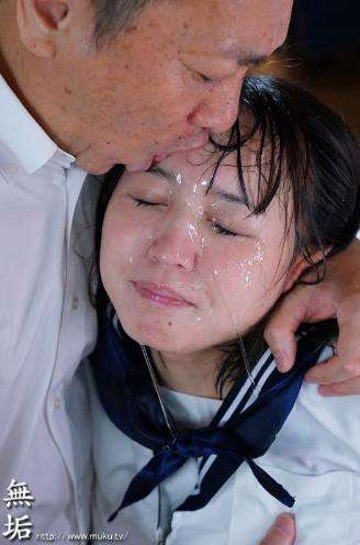 顔面ドロドロ舐め回しメッシー