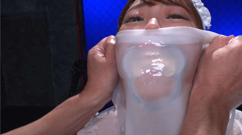 全身完全拘束猿轡水責め拷問