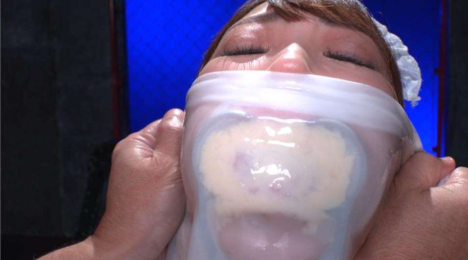 全身完全拘束猿轡水責め拷問