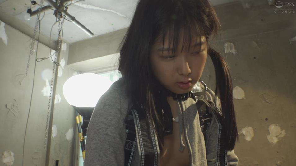 完全拘束拷問恐怖の表情