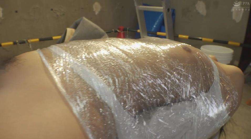 完全拘束拷問恐怖の表情