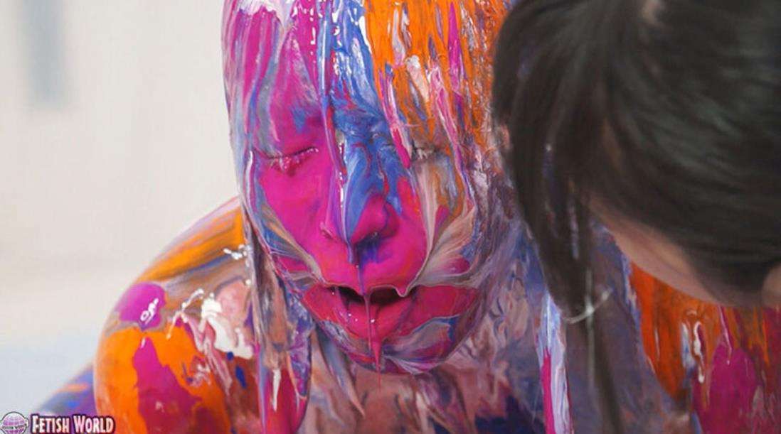 絵具ドロドロぶっかけメッシー