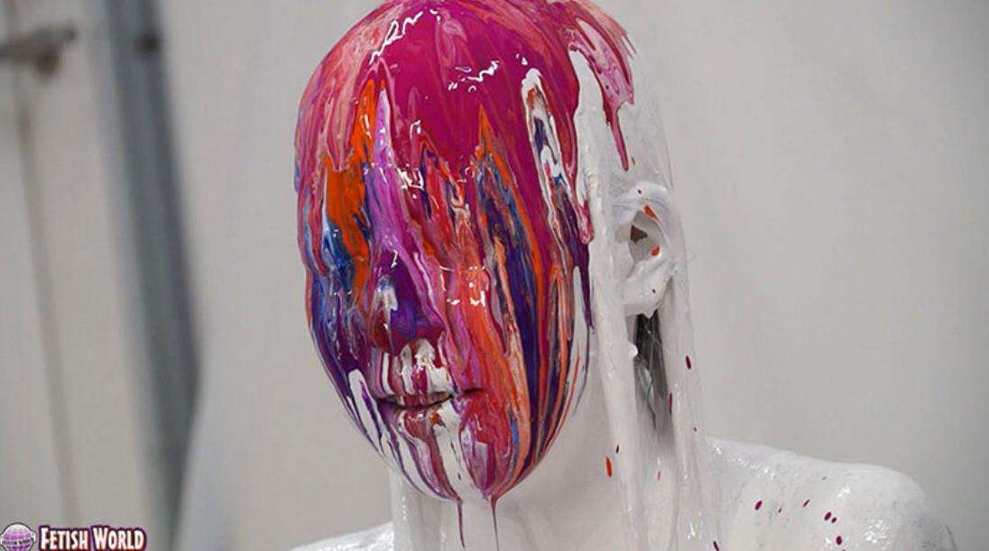 絵具ドロドロぶっかけメッシー