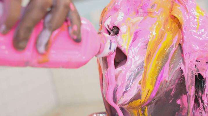 ドロッとペイントメッシー