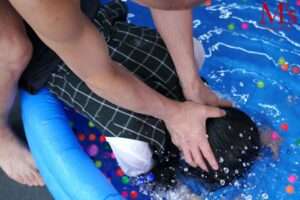 水責め拷問｜きれいな女性が窒息拷問で苦しむ姿を見ると興奮する変態に送る意外と少ないフェチ動画