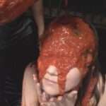 トマトクリーム顔面ぶっかけメッシー｜ドロドロの流れる粘度は最高にエロい変態フェチ動画