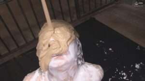 生クリームどろどろ女体盛りメッシー|食材のまとわりつきが美しい変態フェチ動画