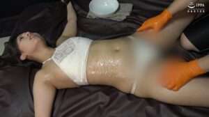 両手両足磔完全拘束ぬるぬるローション｜大の字に固定された女のムチムチボディを触りまくる至高の時間変態フェチ動画