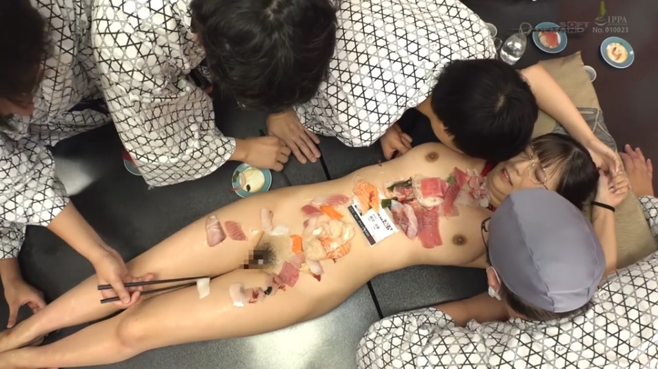 刺身女体盛りメッシー