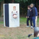 お尻出し壁埋め込み完全拘束｜後ろから襲われ逃げ場がない女は男たちのオモチャにされる変態フェチ動画