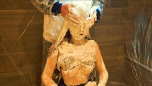 生クリームメッシー顔面ぶっかけ|キレイな女性がオモチャにされドロドロになる変態フェチ動画