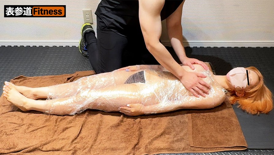 ラップぐるぐる巻きマミフィケーション完全拘束